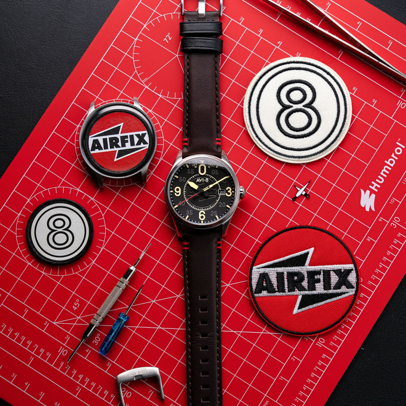 Spitfire Smith Automatic - Airfix Edition Granite Black