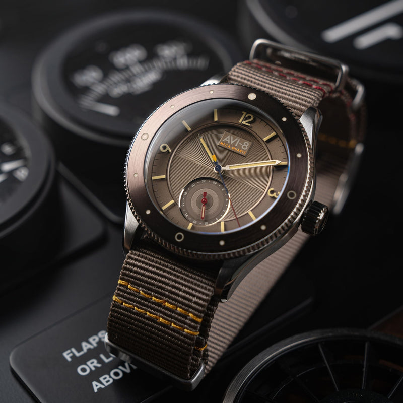 Flyboy Airmaster Sector Meca-quartz Silver Feather Grey
