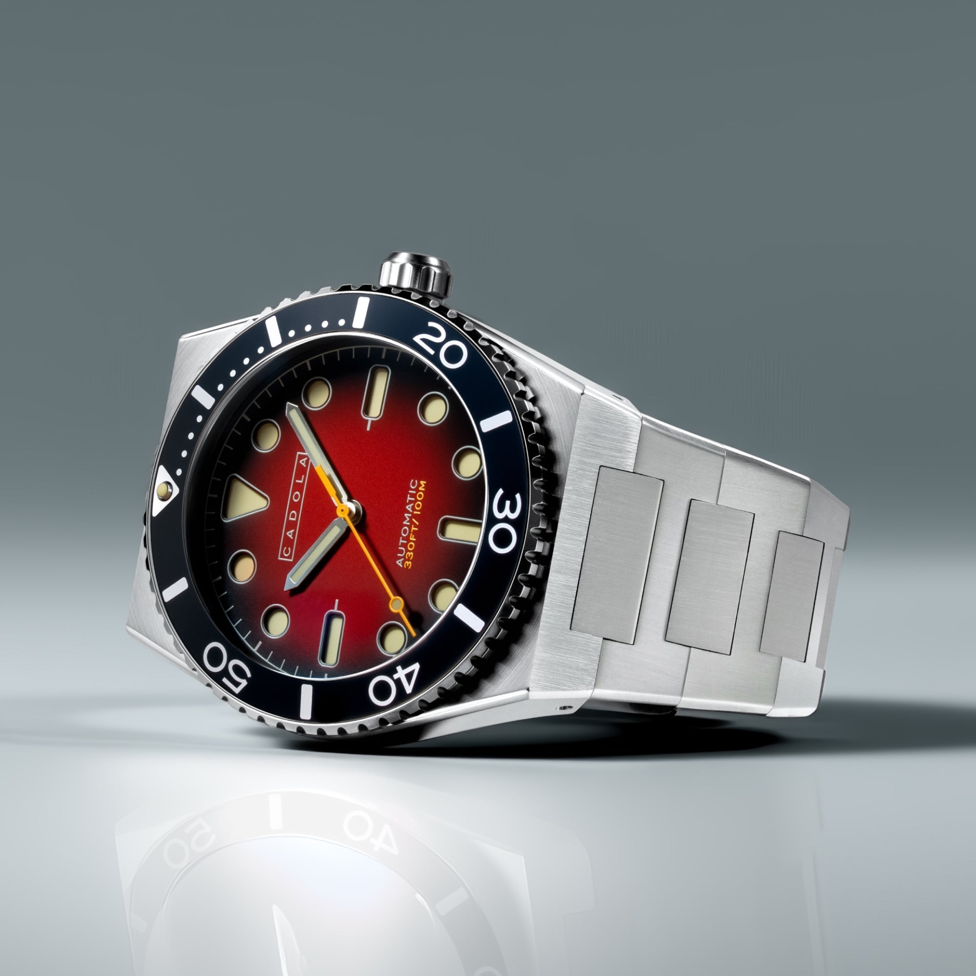 Farina Automatic Scarlet Veil