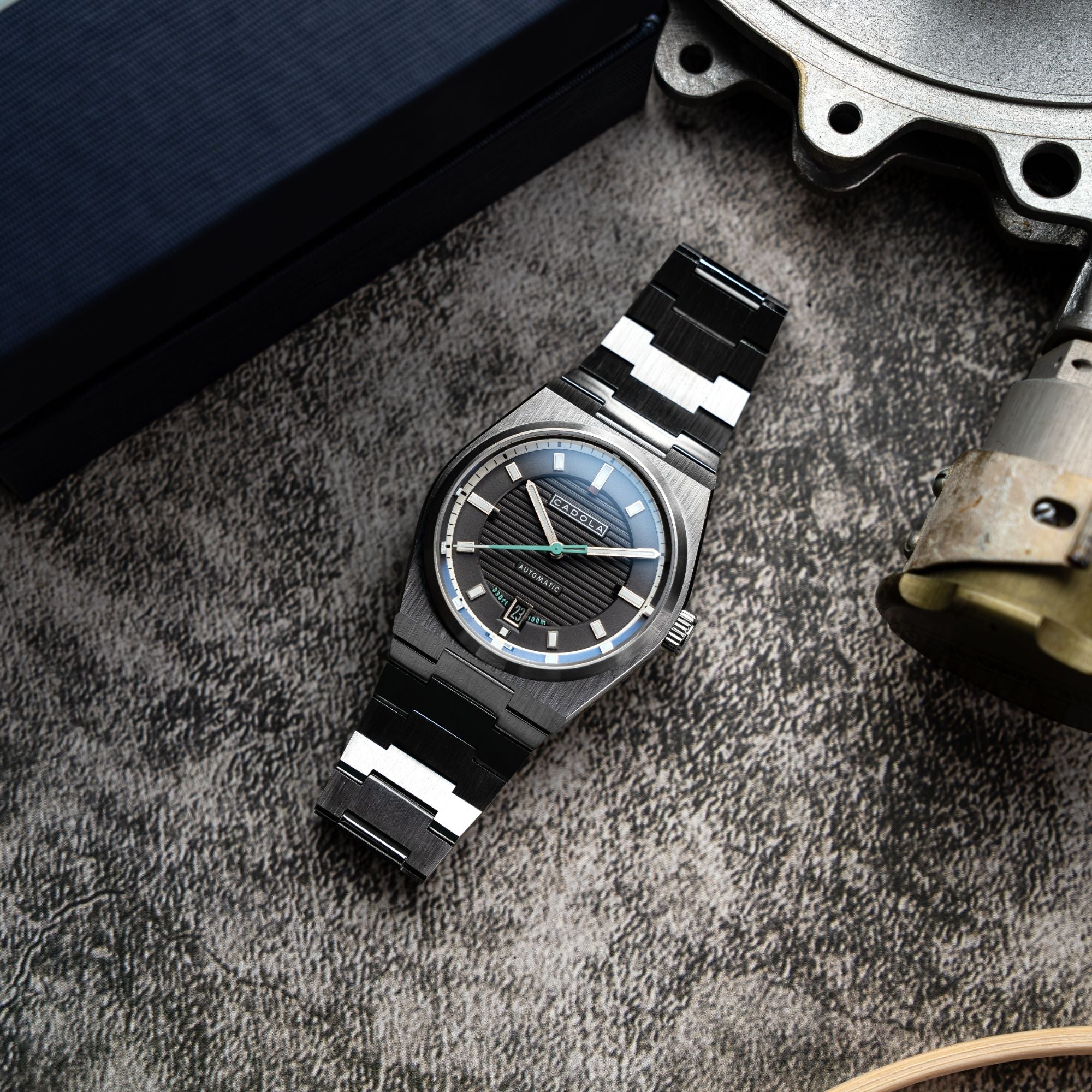 Lydden Hill Automatic Fender Grey