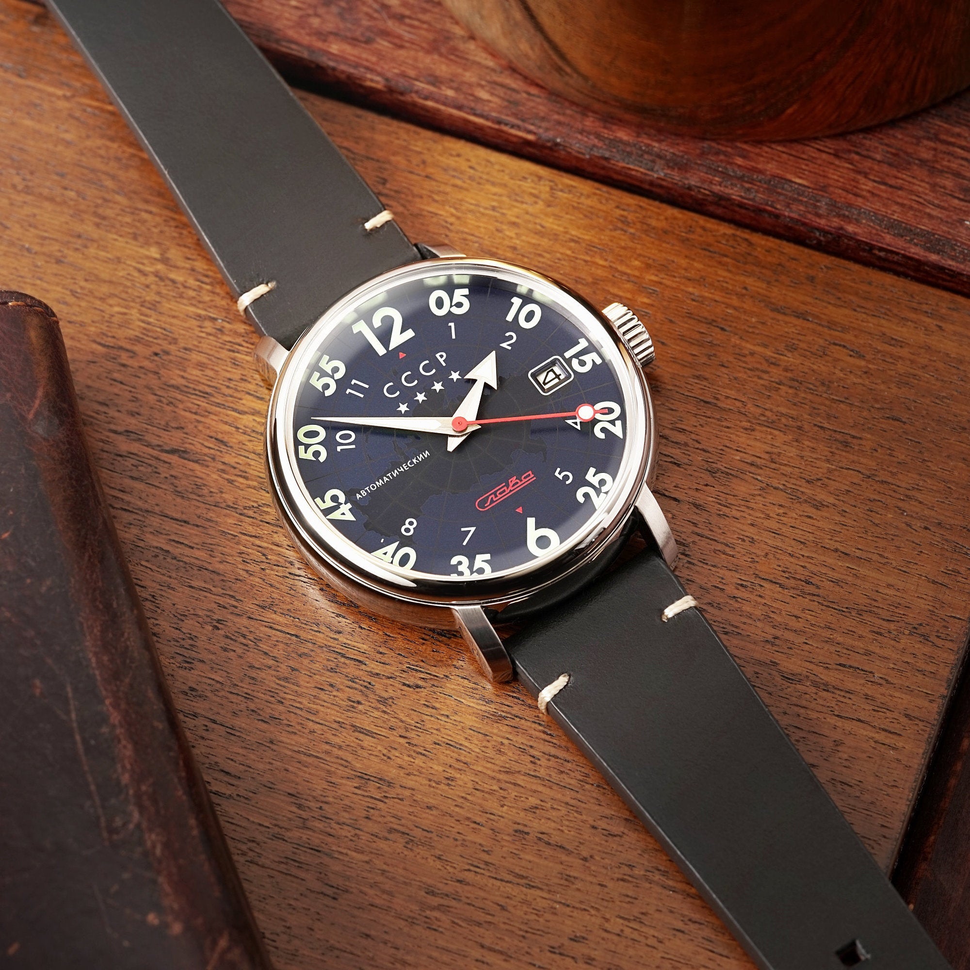 Heroes Comrade Blue / Black