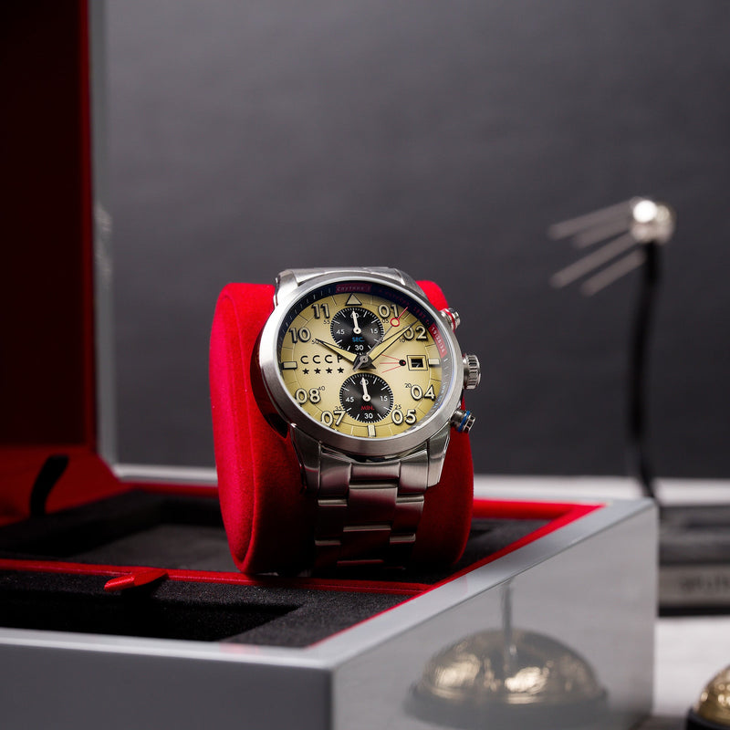 Sputnik Japan Quartz Chronograph Cream / Steel