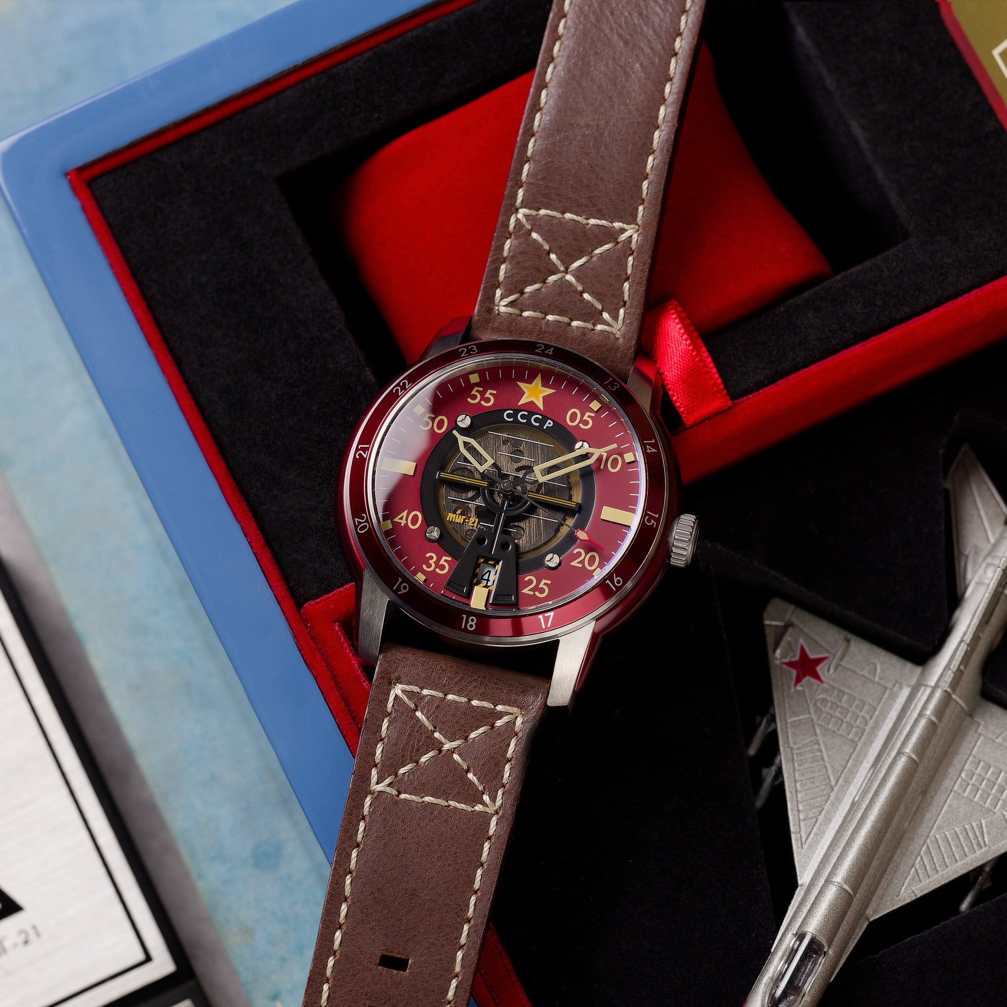 Mig-21 Automatic Red / Brown