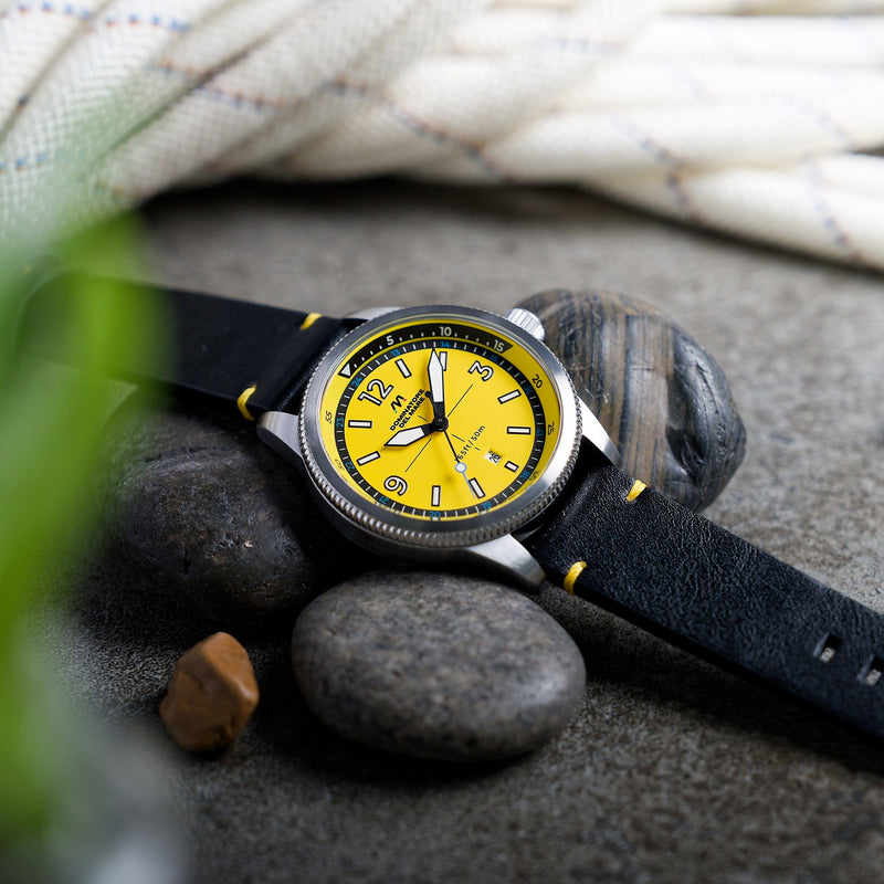 Aviatore Japan Quartz Mustard Yellow