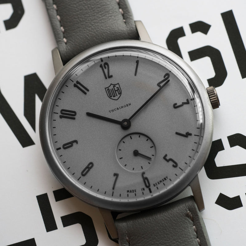 Gropius All Plain Grey