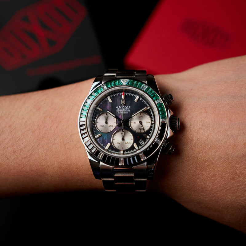 Accelero Rainbow Chronograph Pearl Green Emerald