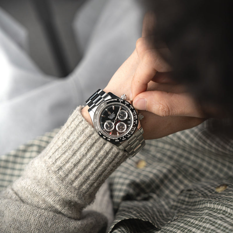 Accelero Chronograph Pitch Black