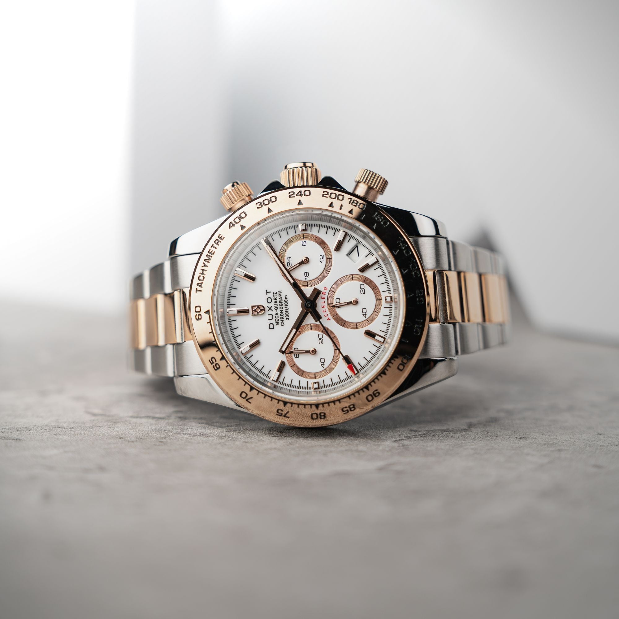 Accelero Chronograph Cascading White
