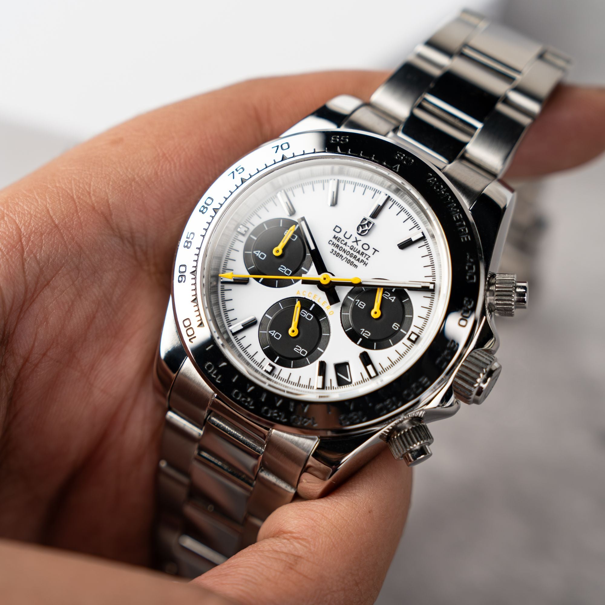 Accelero Chronograph Star White