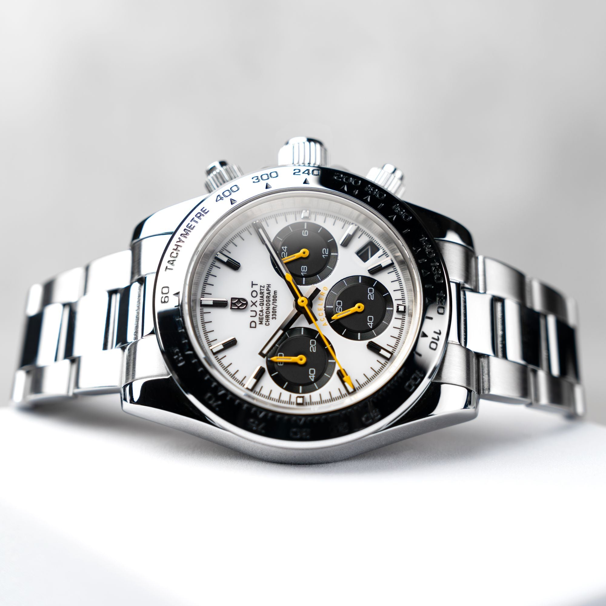 Accelero Chronograph Star White