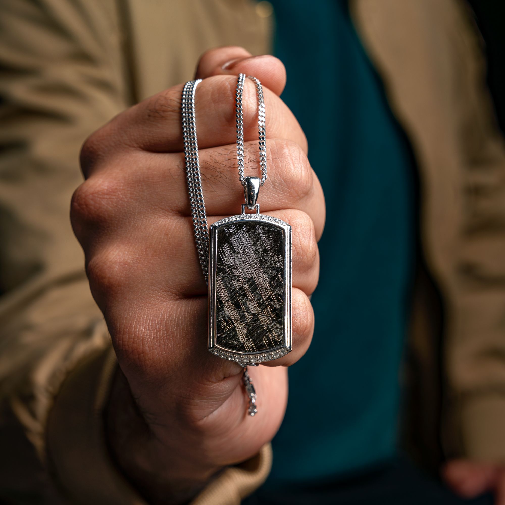 Vezeto Slate Black Meteorite