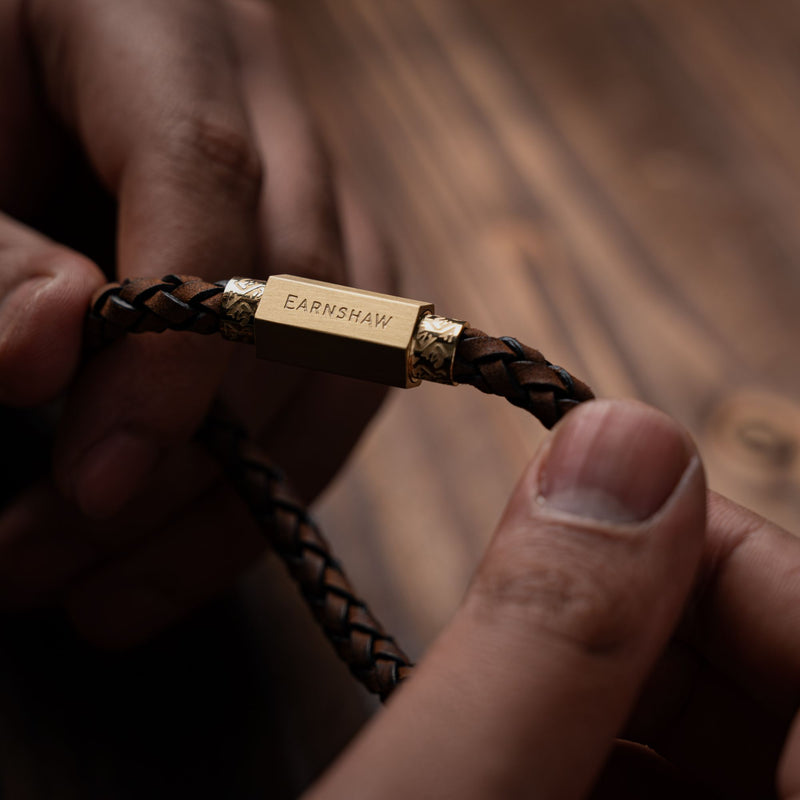 Heritage Longcase Leather Bracelet Golden Oak