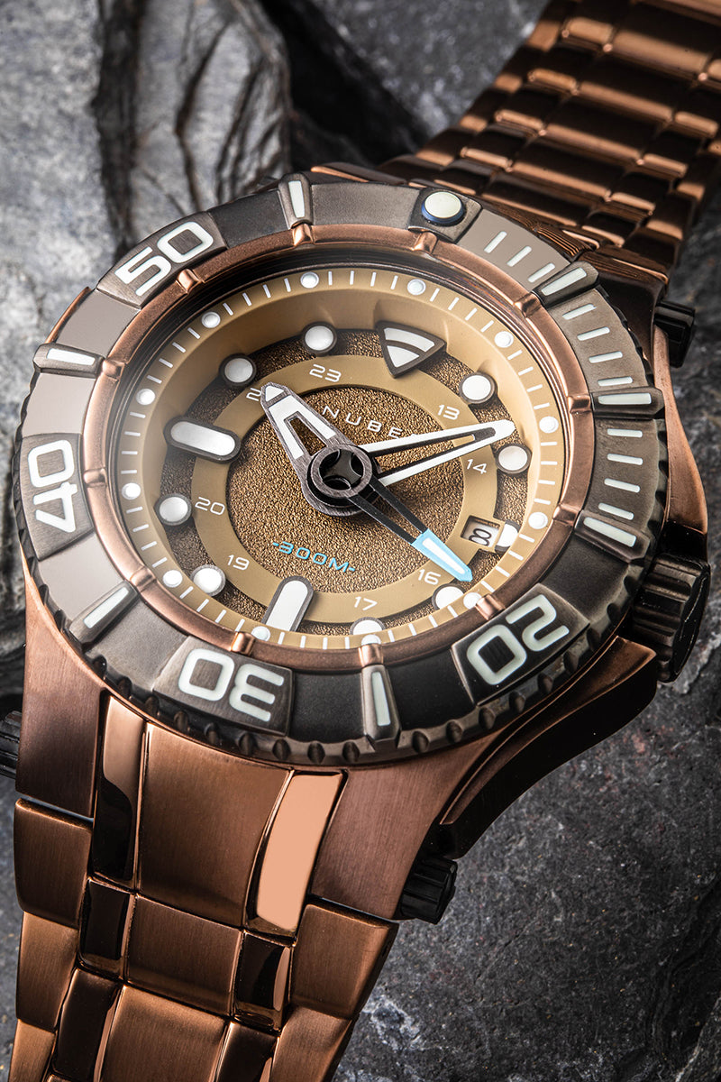Manta Midsize Automatic Limited Edition Golden Bark