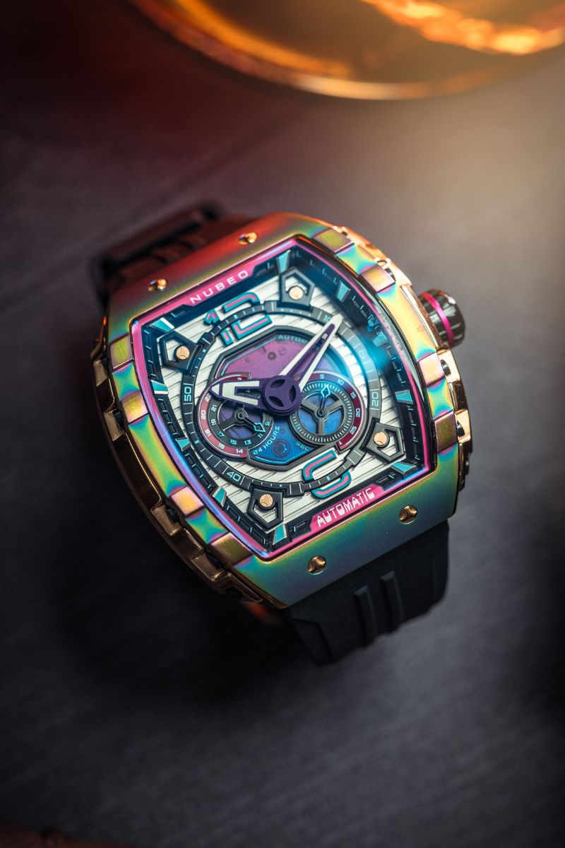 Magellan 24h Automatic Iridescent Gold