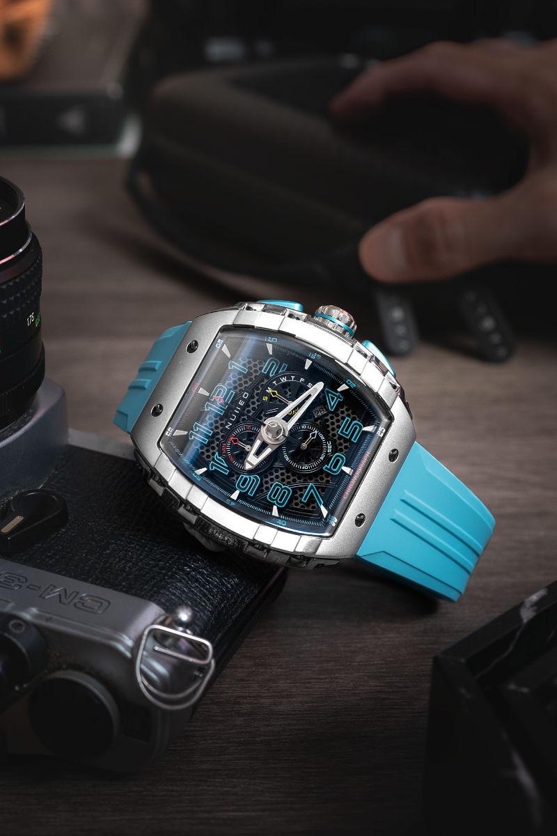 Magellan Retrograde Chrongoraph Aster Blue