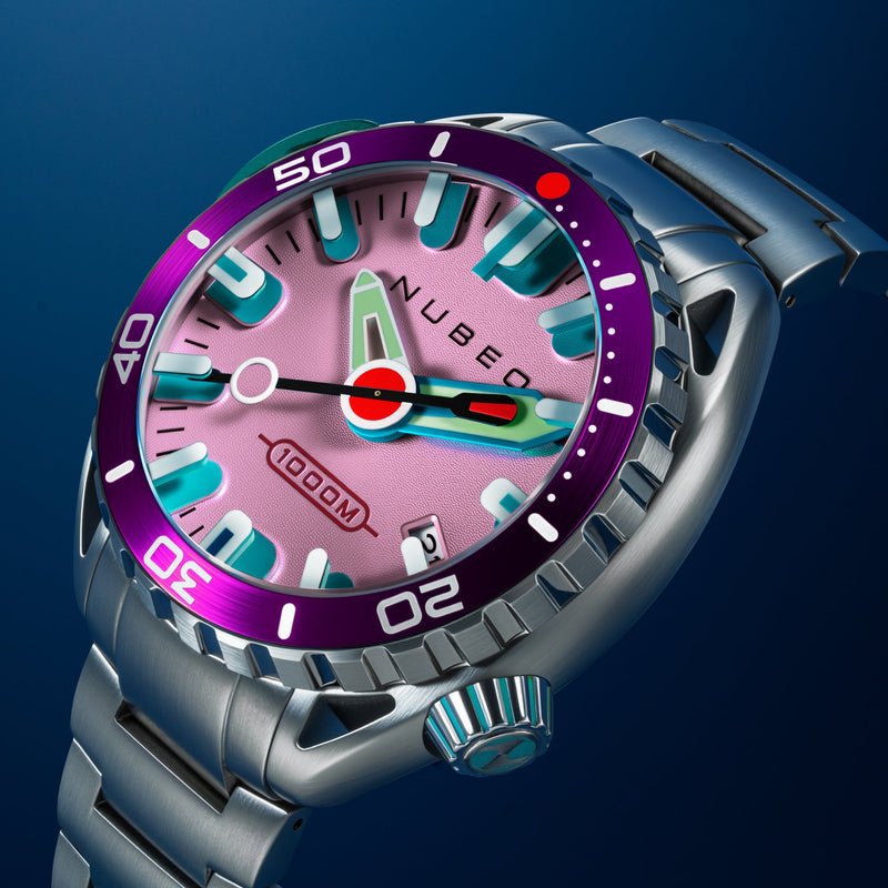 Aluminaut Automatic Limited Edition Ultra Pink