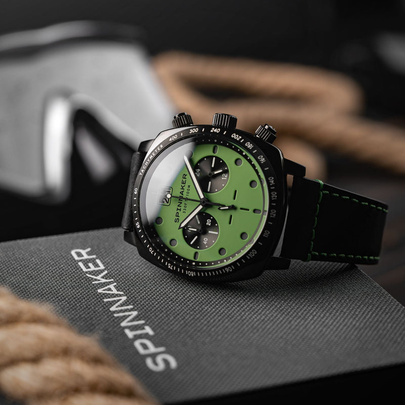 Hull Chronograph Putting Green
