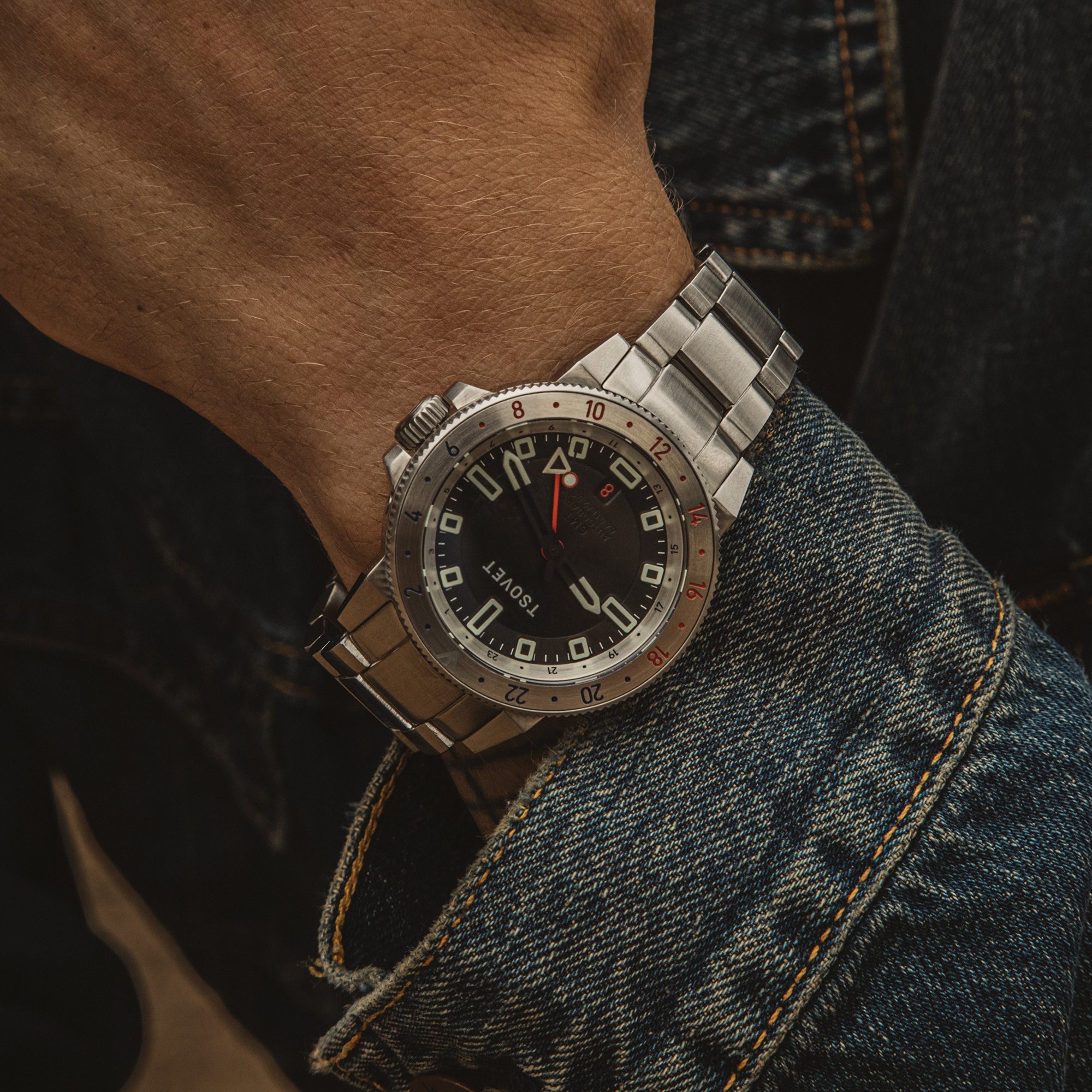 SMT DW42 GMT Japan Hybrid Automatic Black