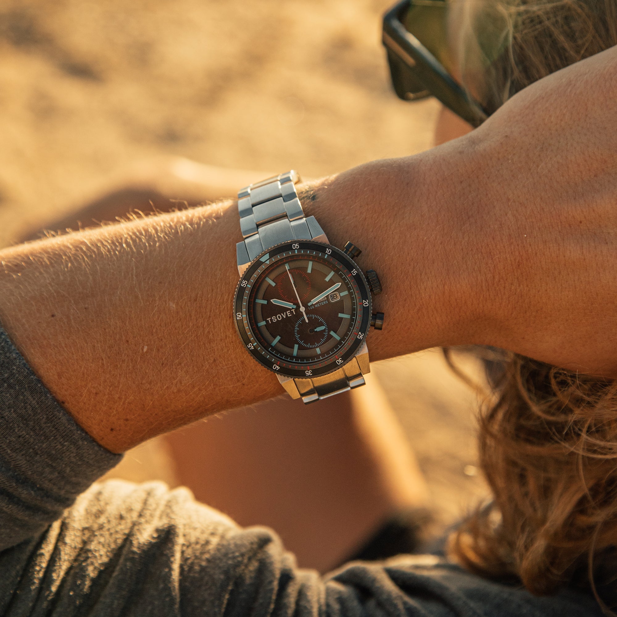 SLR FW42 Japan Solar Powered Black