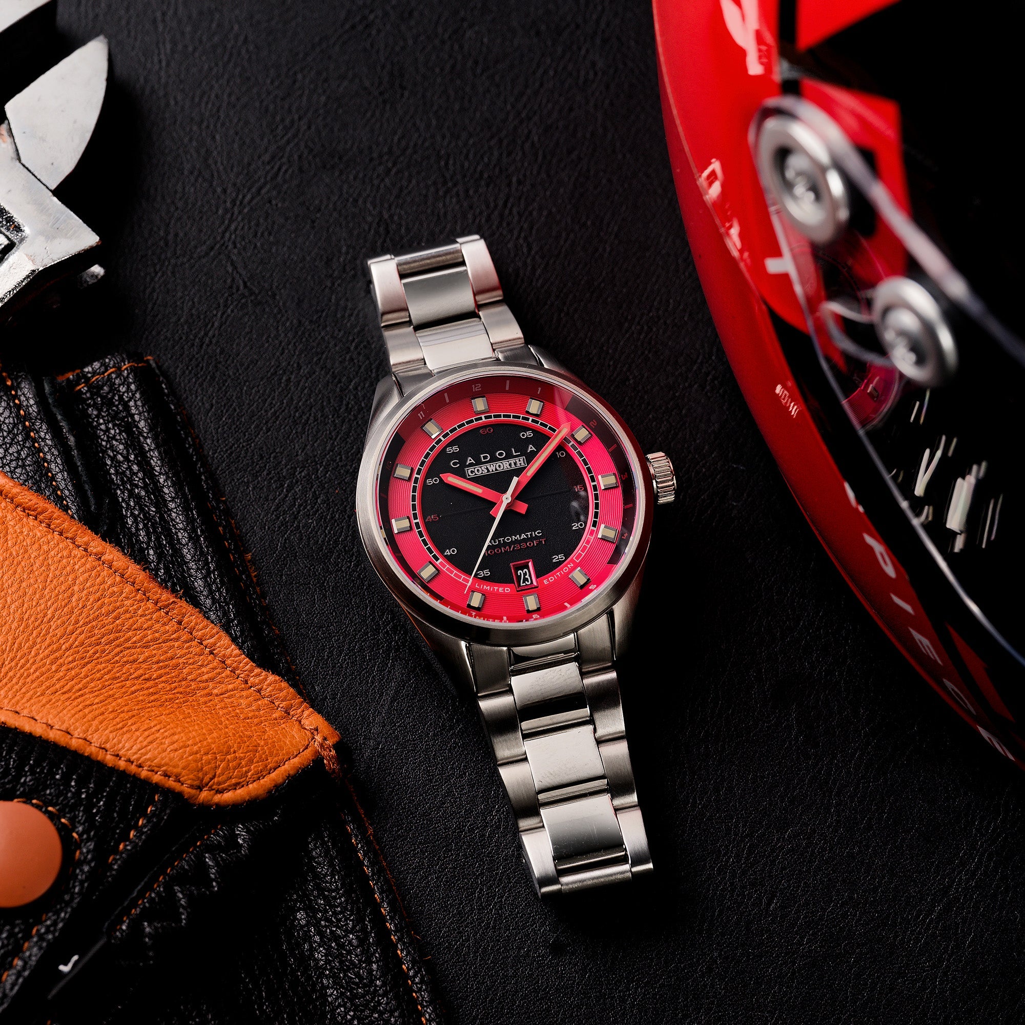 DFV-Cosworth Helmet Watch Winder Automatic Limited Edition Emerson