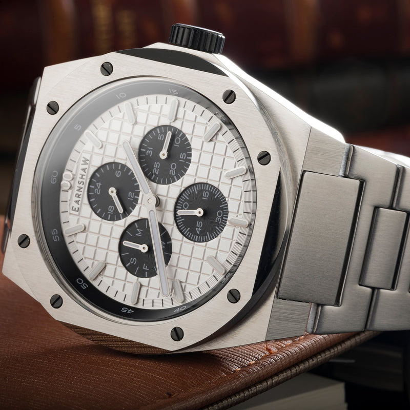 Motion Bessemer Calendar Multifunction White Panda