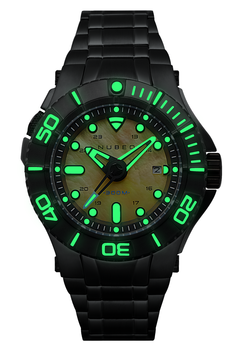 Manta Midsize Automatic Limited Edition Black Sun
