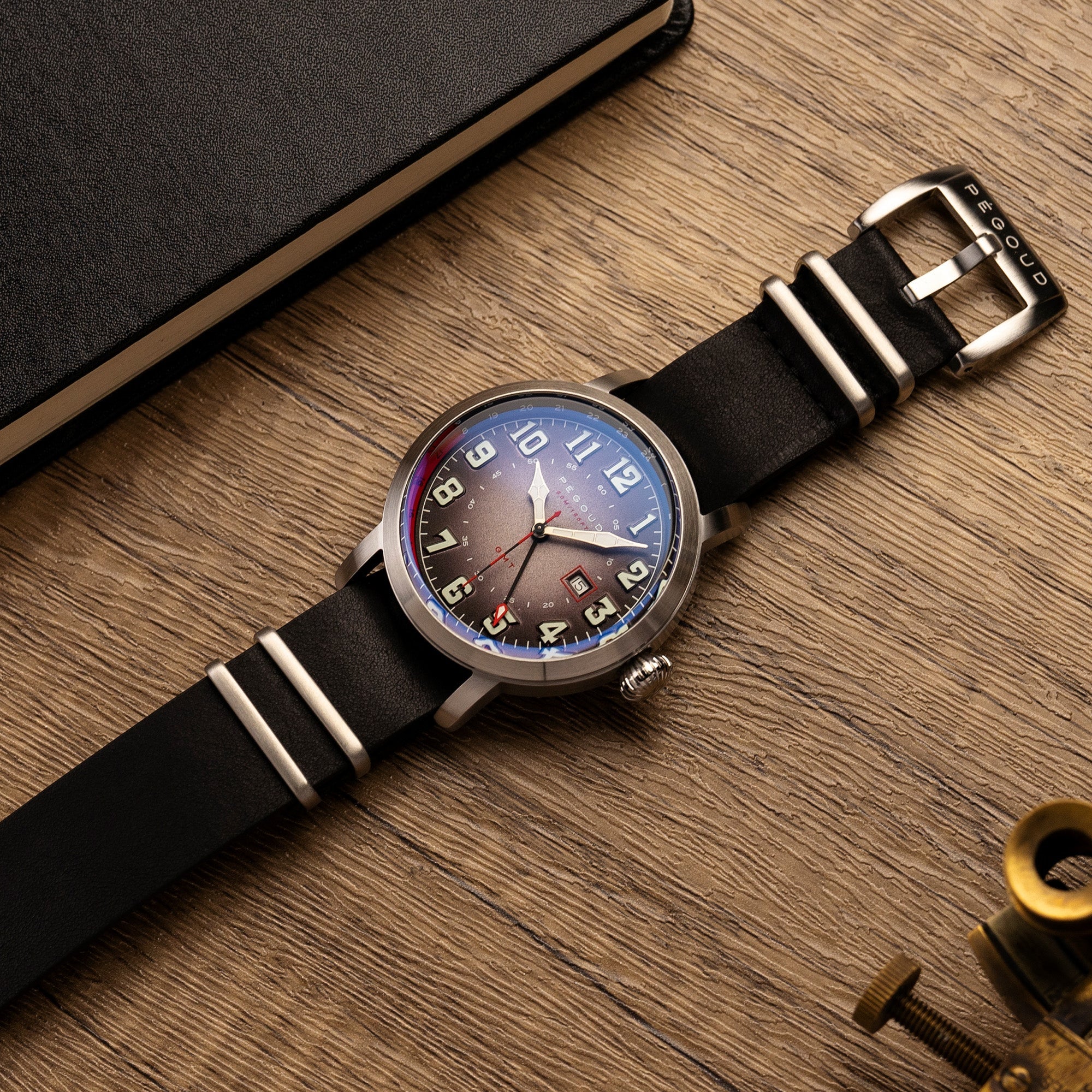 Première GMT Swiss Parts Quartz FumÃåe Black