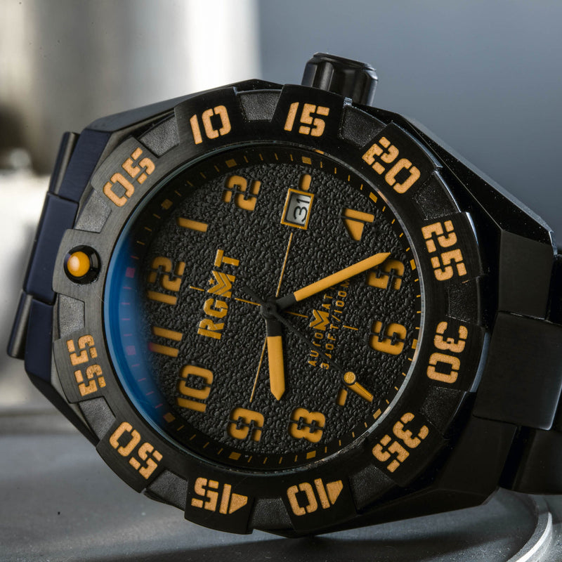 Field Master Automatic Black