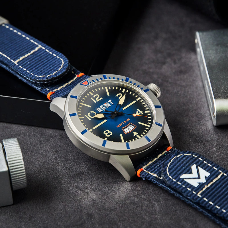 Military Japan Quartz Dive Blue