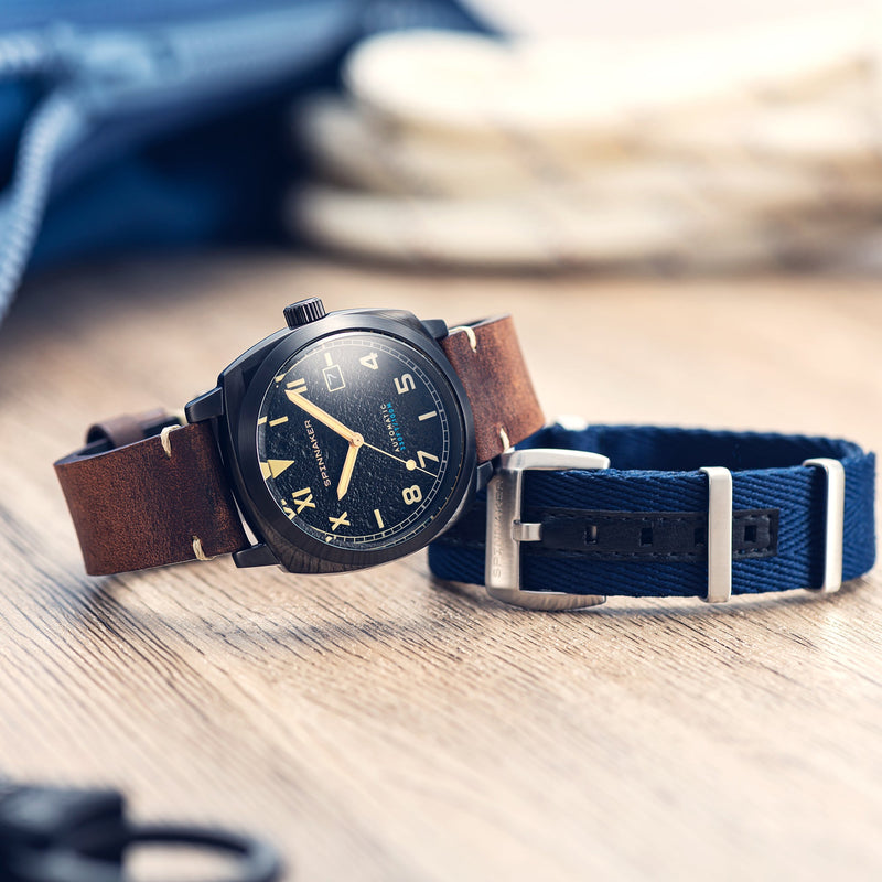 Hull California Automatic Volcanic Black