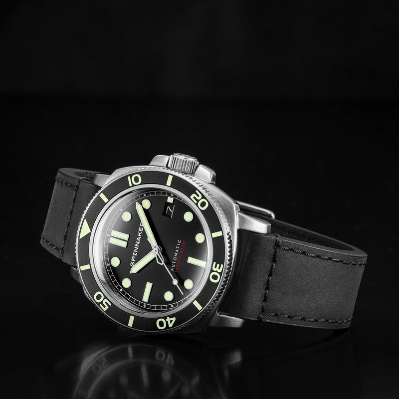 Hull Diver Automatic Tuxedo Black